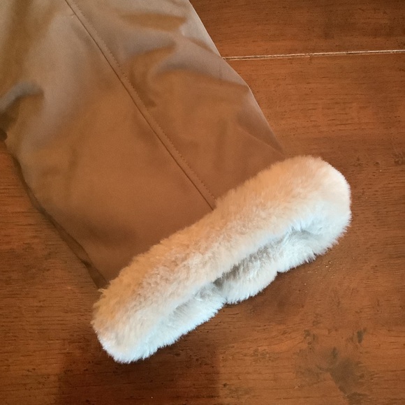 Metropolis Resort Winter Coat - Picture 5 of 9